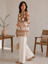 Women White Floral Printed V-Neck Relaxed Fit Kurti