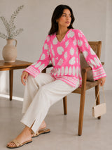 Women White Floral Printed V-Neck Relaxed Fit Kurti