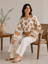 Women White Floral Printed V-Neck Relaxed Fit Kurti