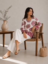 Clobug Women Floral Printed Square Neck Relaxed Fit Kurti