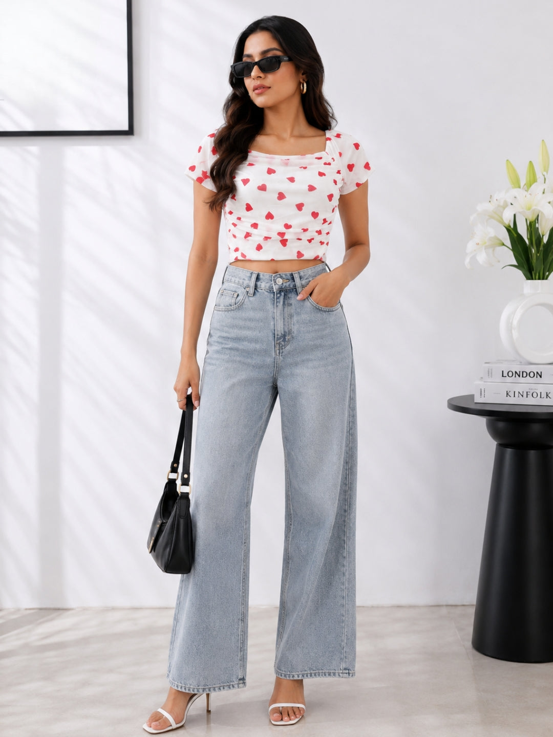 Women Heart Print Crop Top