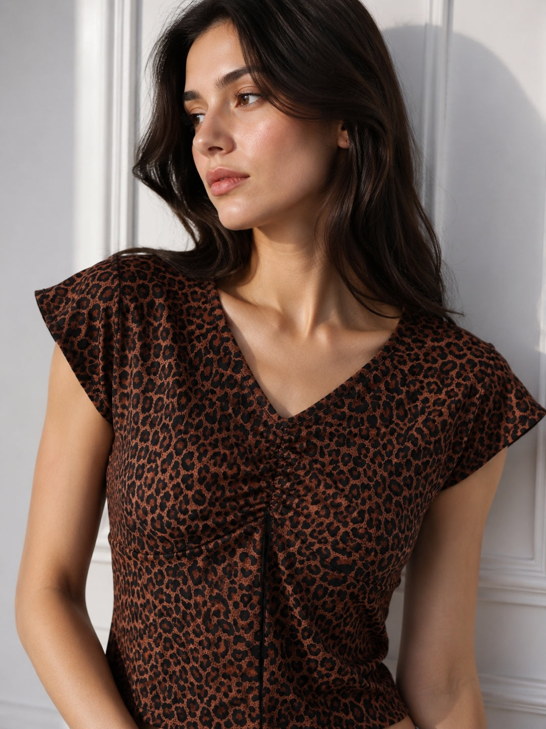 Women's Brown Leopard Print Ruched V-Neck Crop Top
