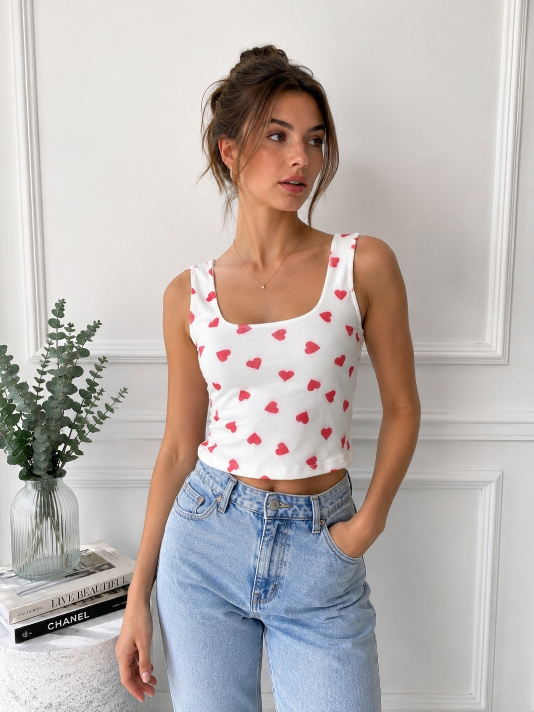 Women's Sleeveless Heart Print Top