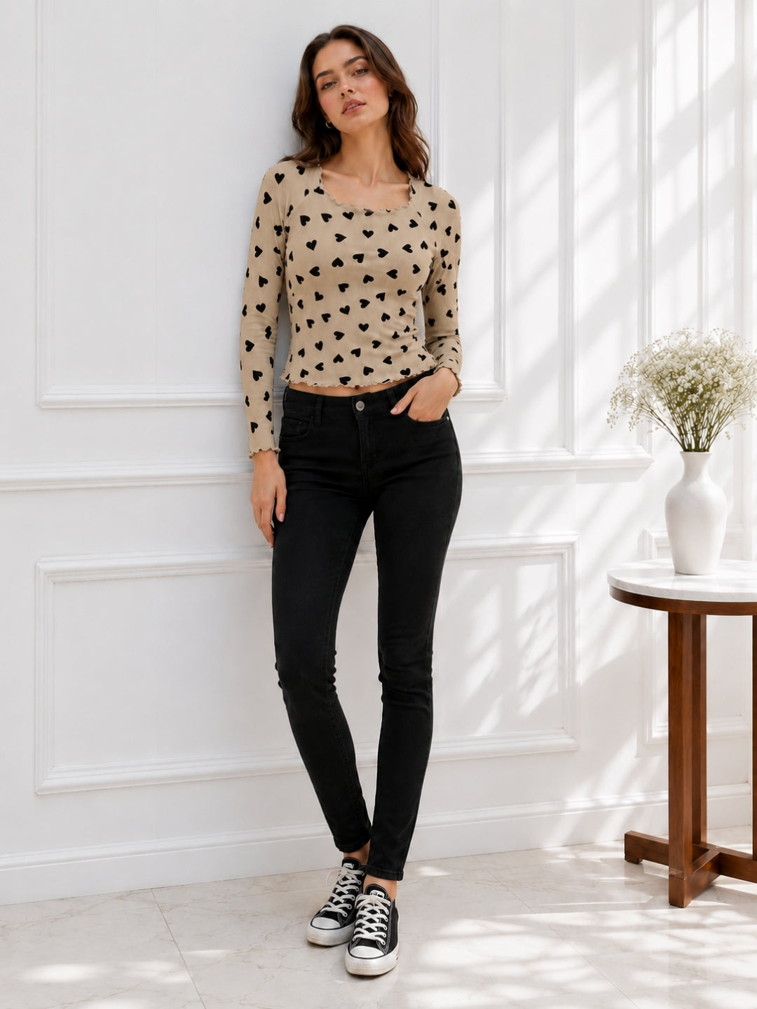 Women Heart Print Round Neck Top