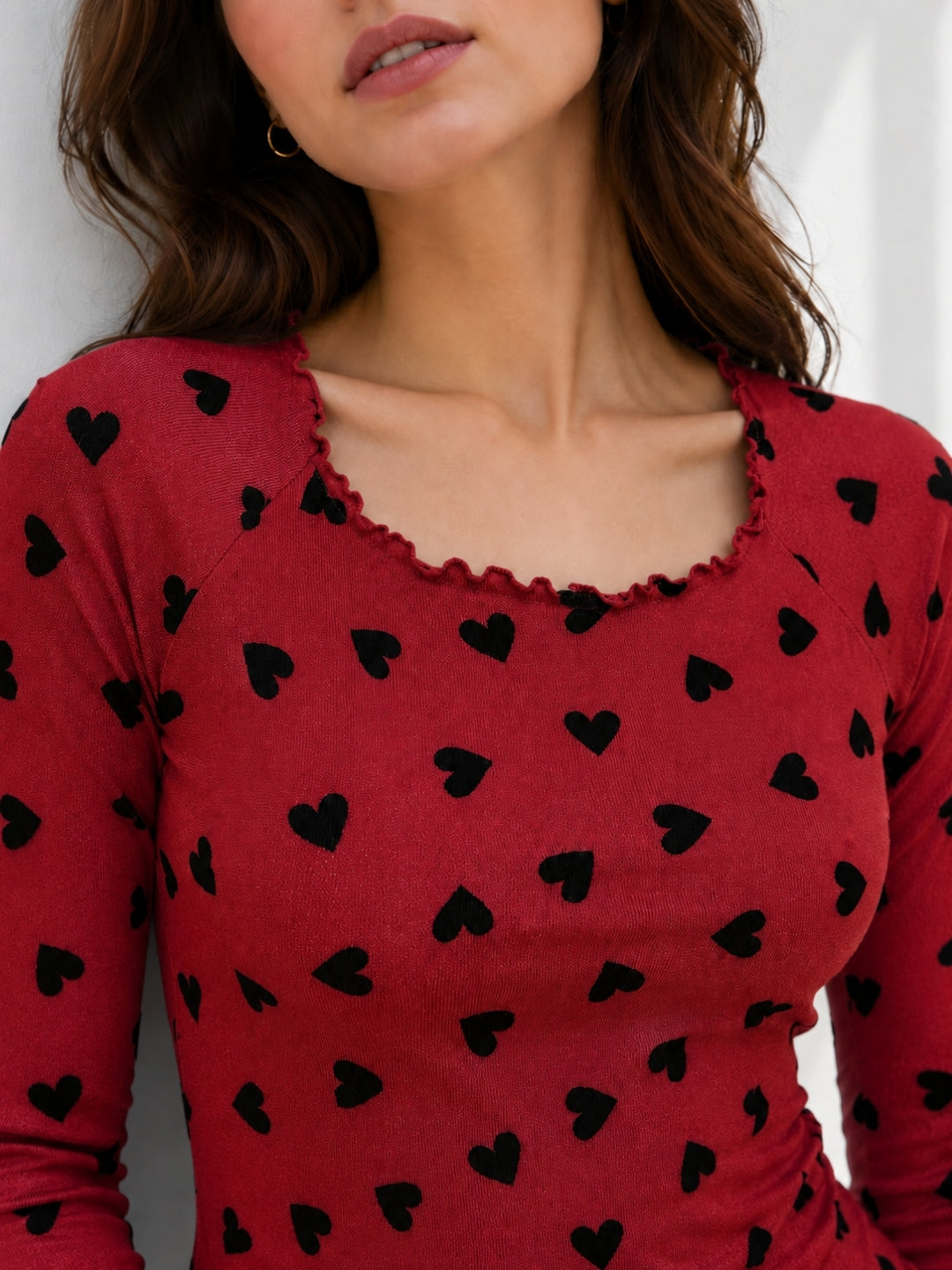 Women Heart Print Round Neck Top