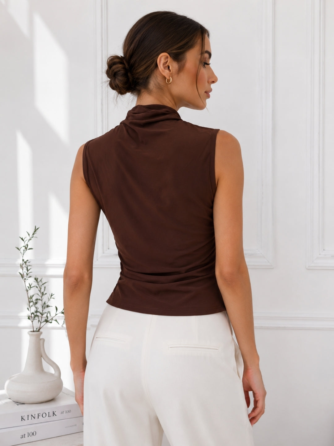Clobug Women Sleeveless High Neck Top