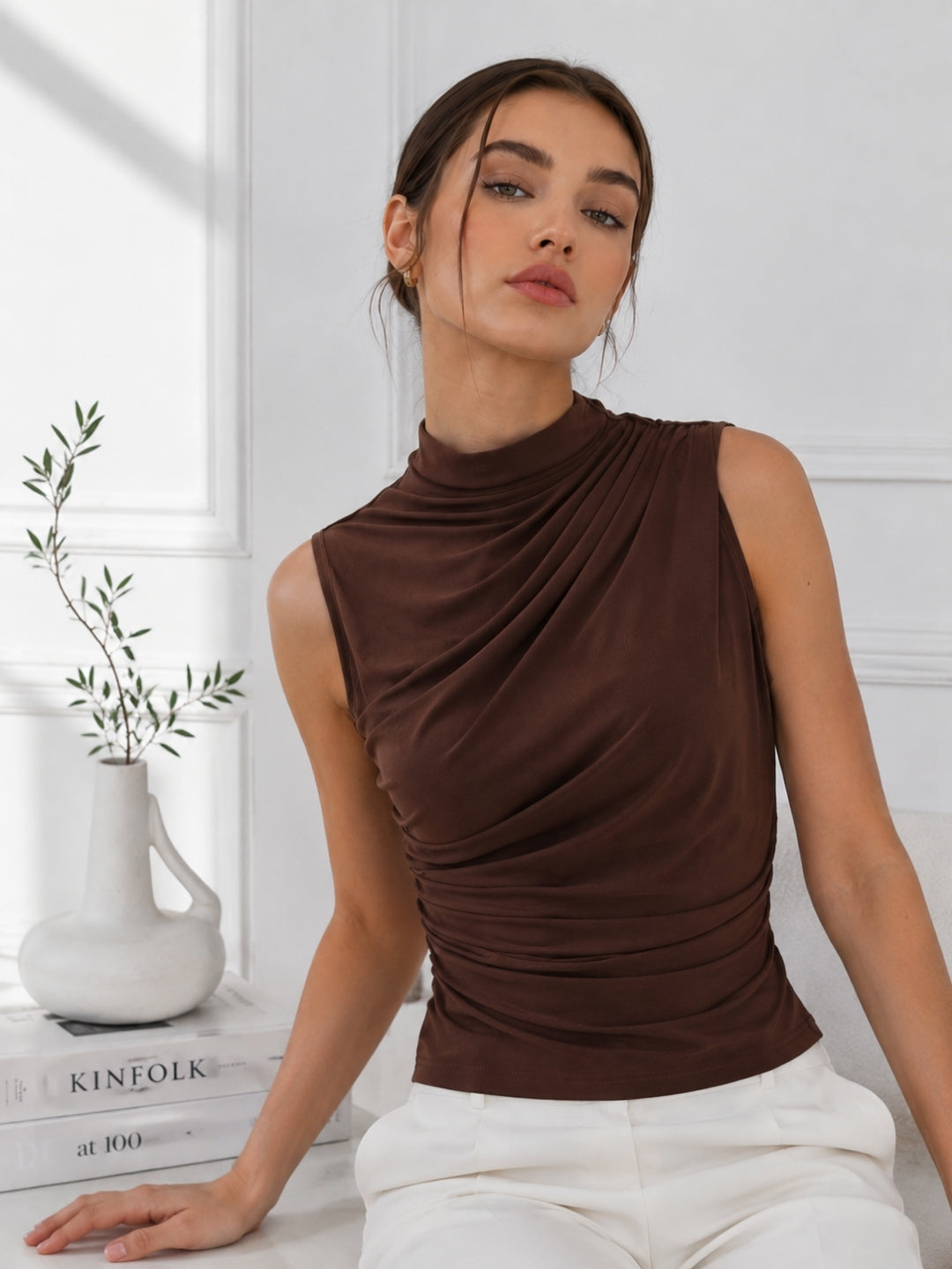 Clobug Women Sleeveless High Neck Top