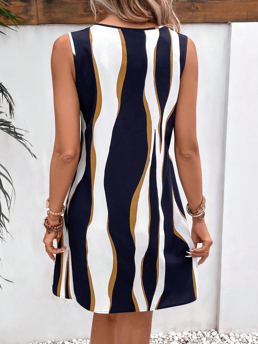 Clobug Women Printed Sleeveless Dress