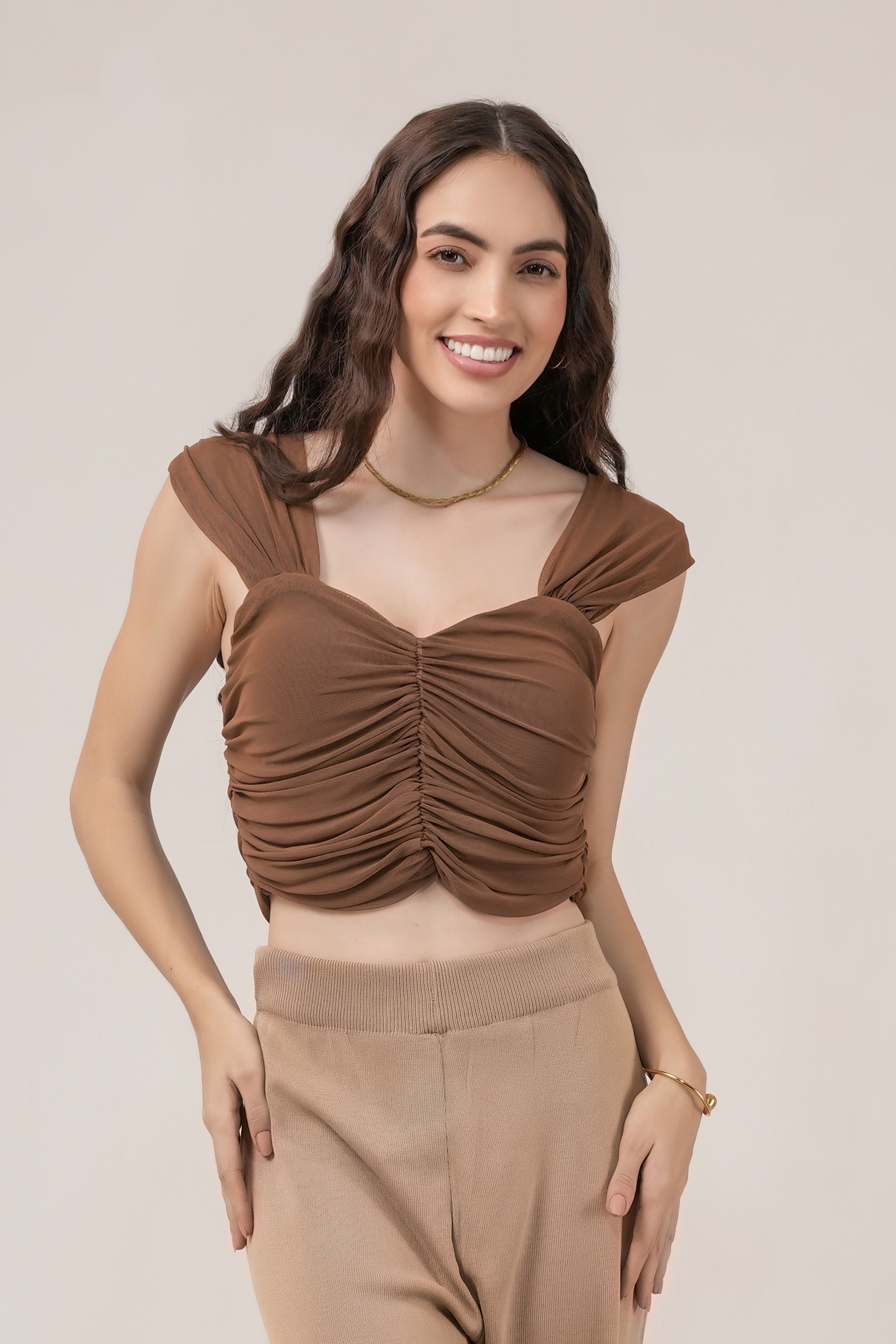 Clobug Women Solid Sweetheart Neck Lycra blend Sleeveless Crop Top