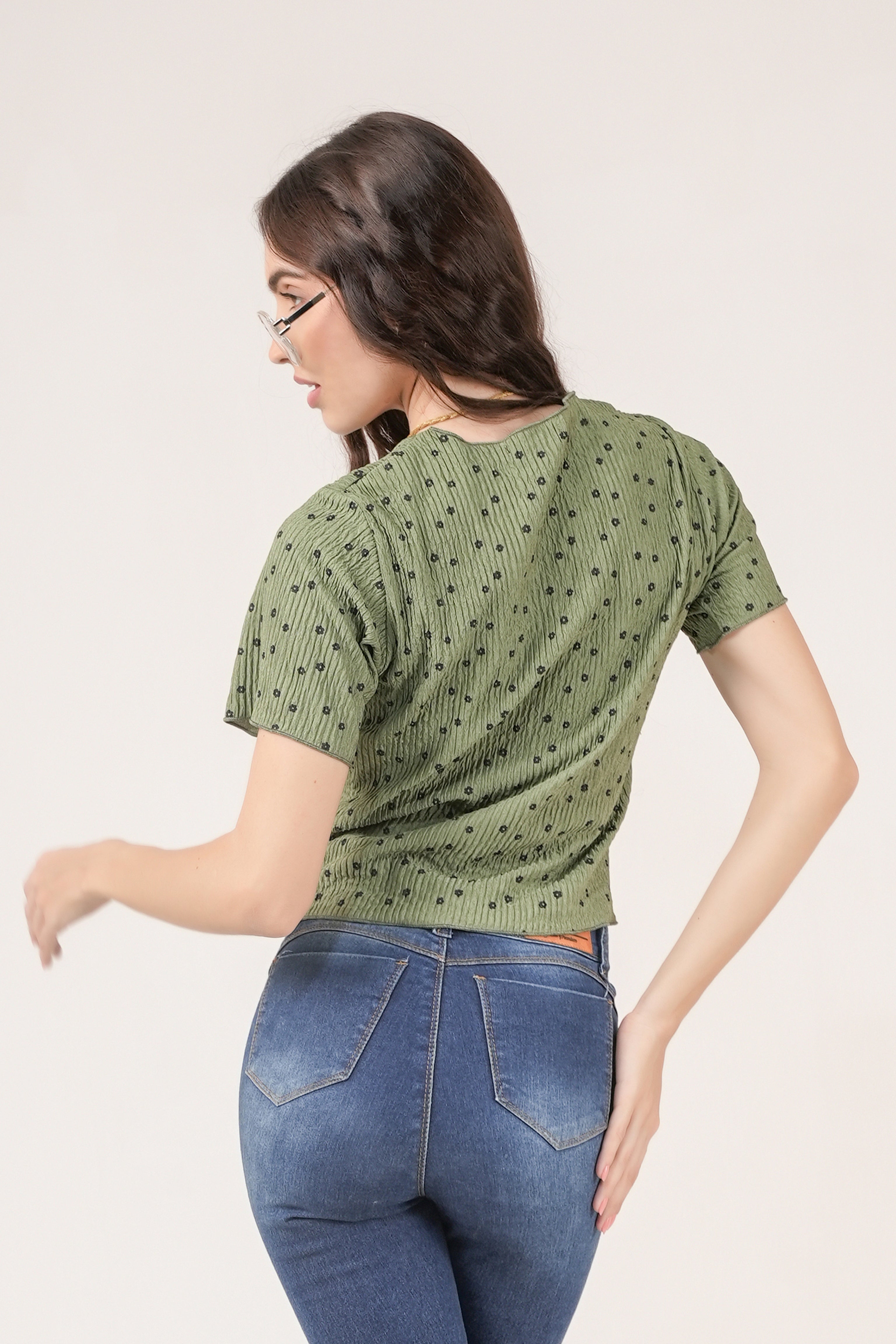 Clobug Women Floral Print Round Neck Short Sleeve Regular Top