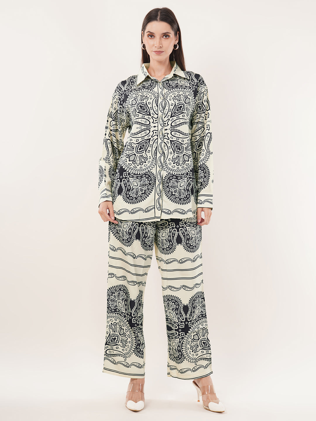 Clobug Women Printed Full Sleeve Crepe Shirt & Pant Co-ord Set
