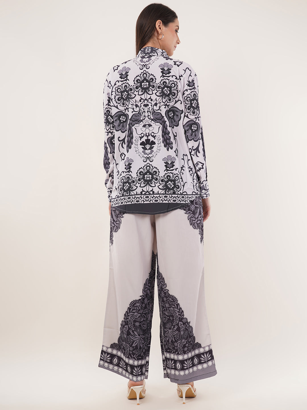 Clobug Women Printed Full Sleeve Crepe Shirt & Pant Co-ord Set