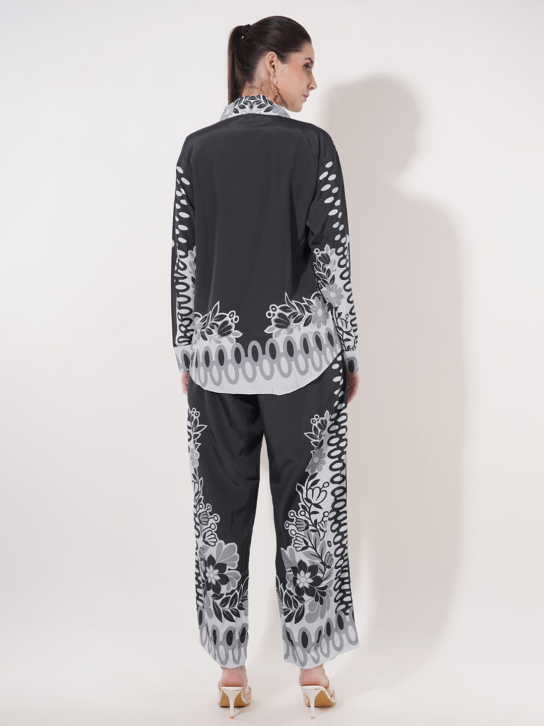 Clobug Women Printed Full Sleeve Crepe Shirt & Pant Co-ord Set