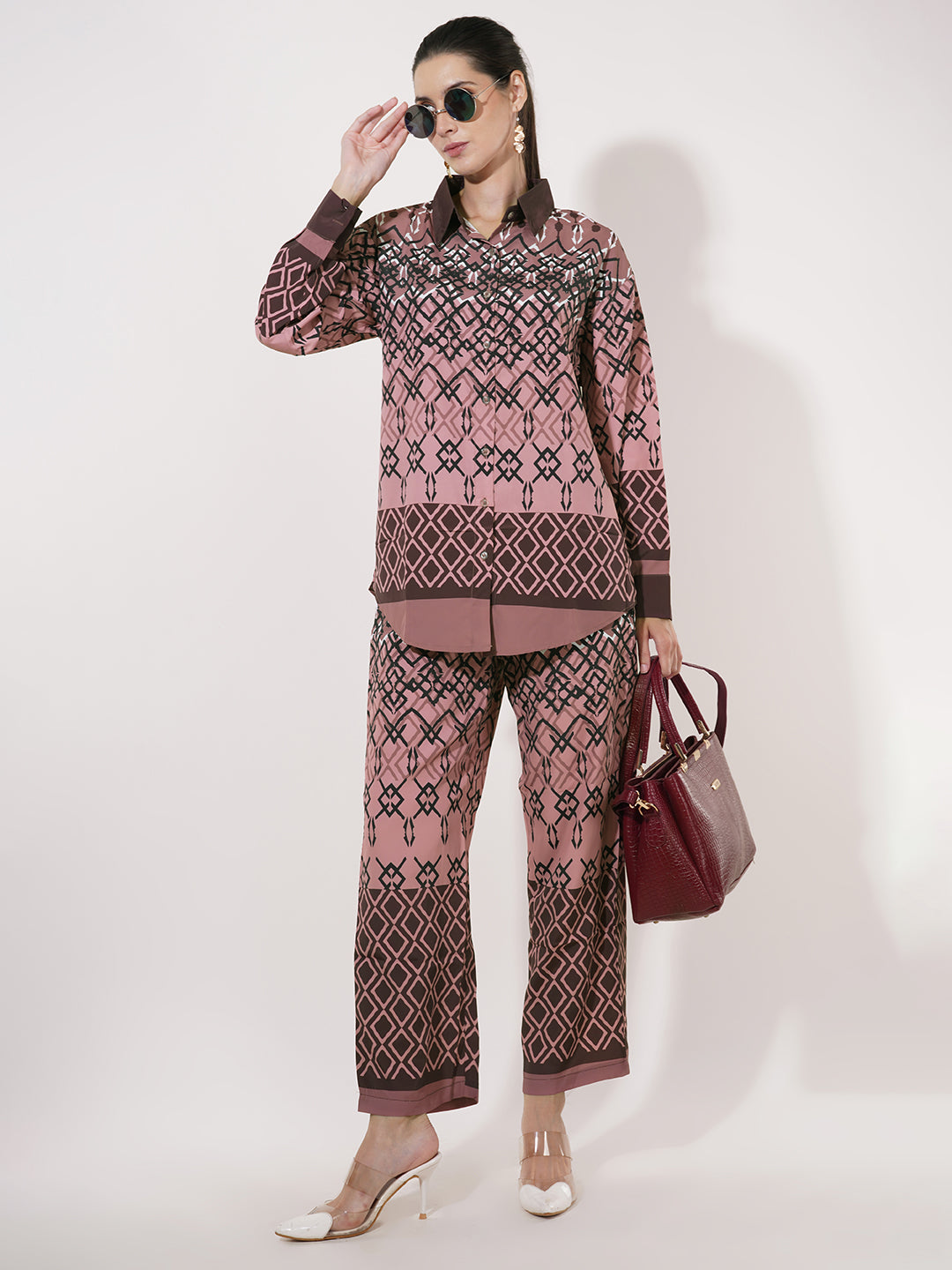 Clobug Women Printed Full Sleeve Crepe Shirt & Pant Co-ord Set