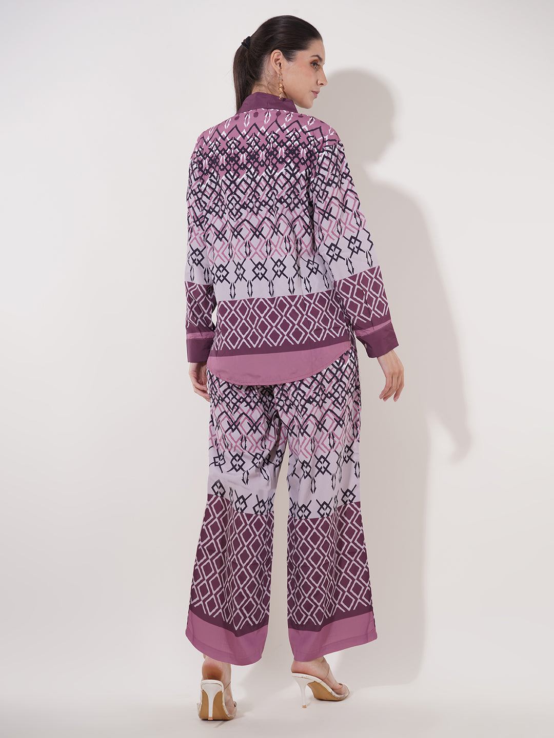 Clobug Women Printed Full Sleeve Crepe Shirt & Pant Co-ord Set