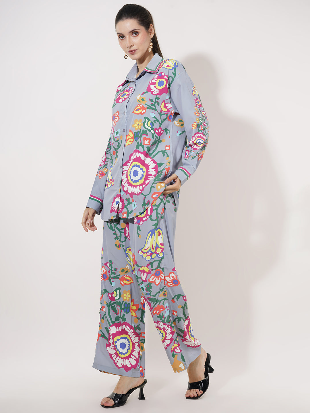 Clobug Women Printed Full Sleeve Crepe Shirt & Pant Co-ord Set