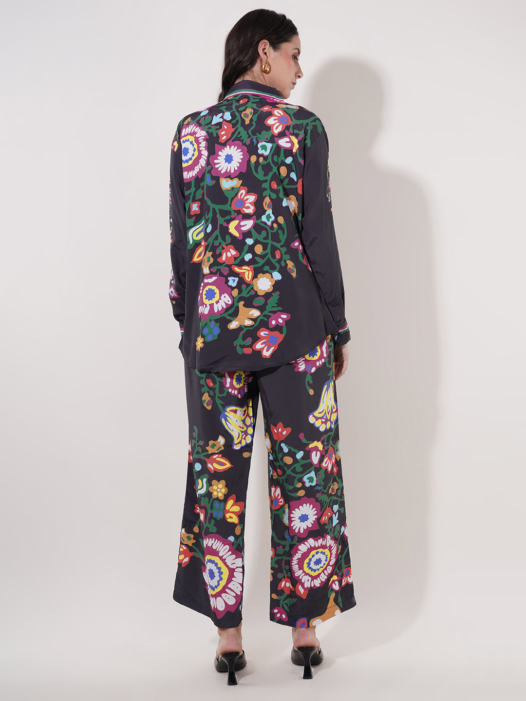 Clobug Women Printed Full Sleeve Crepe Shirt & Pant Co-ord Set