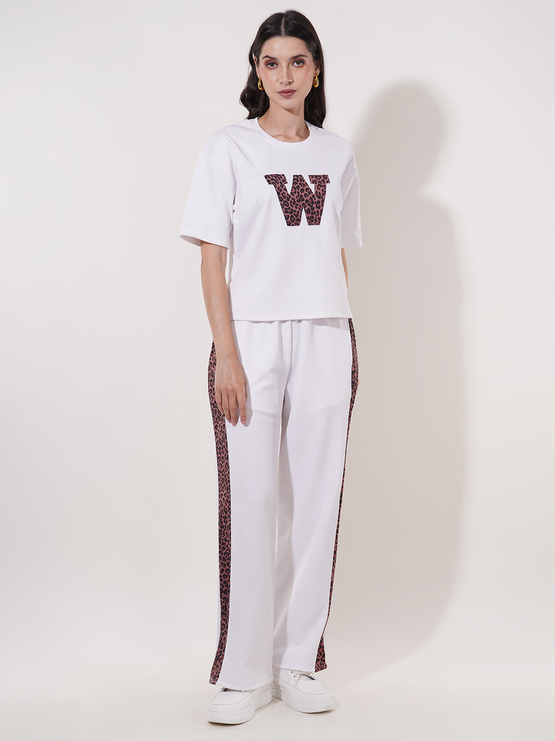 Clobug Women Printed Short Sleeve Cotton Blend T-shirt & Pant Co-ord Set