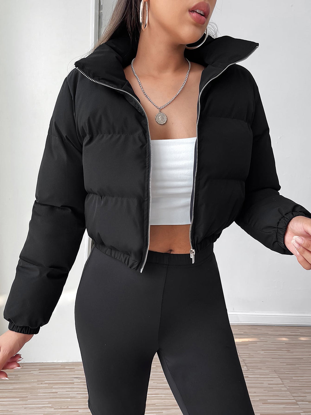 Clobug Women Black Crop Puffer Jacket