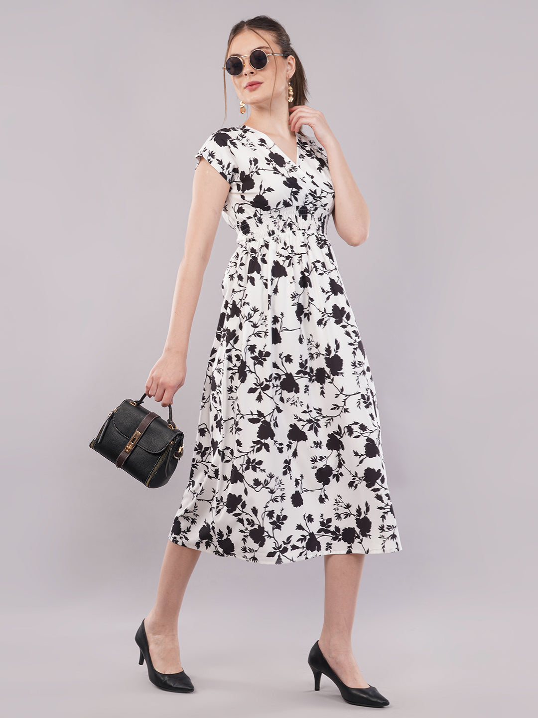 Clobug Women Short Sleeve Printed Midi White Dress