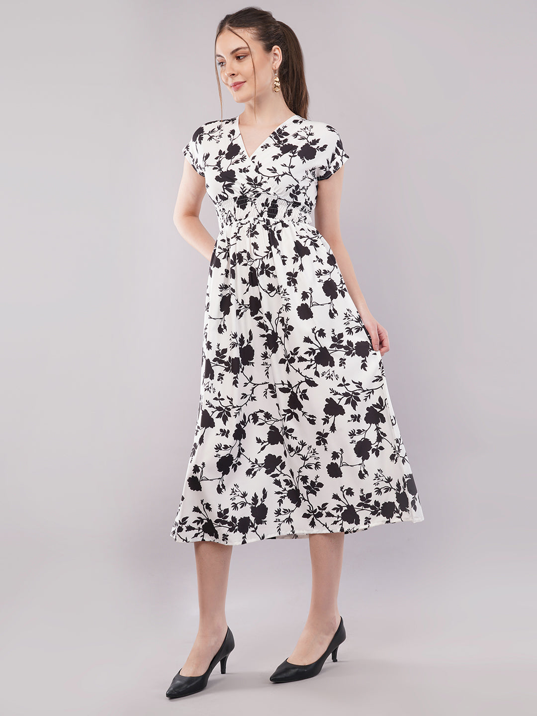 Clobug Women Short Sleeve Printed Midi White Dress