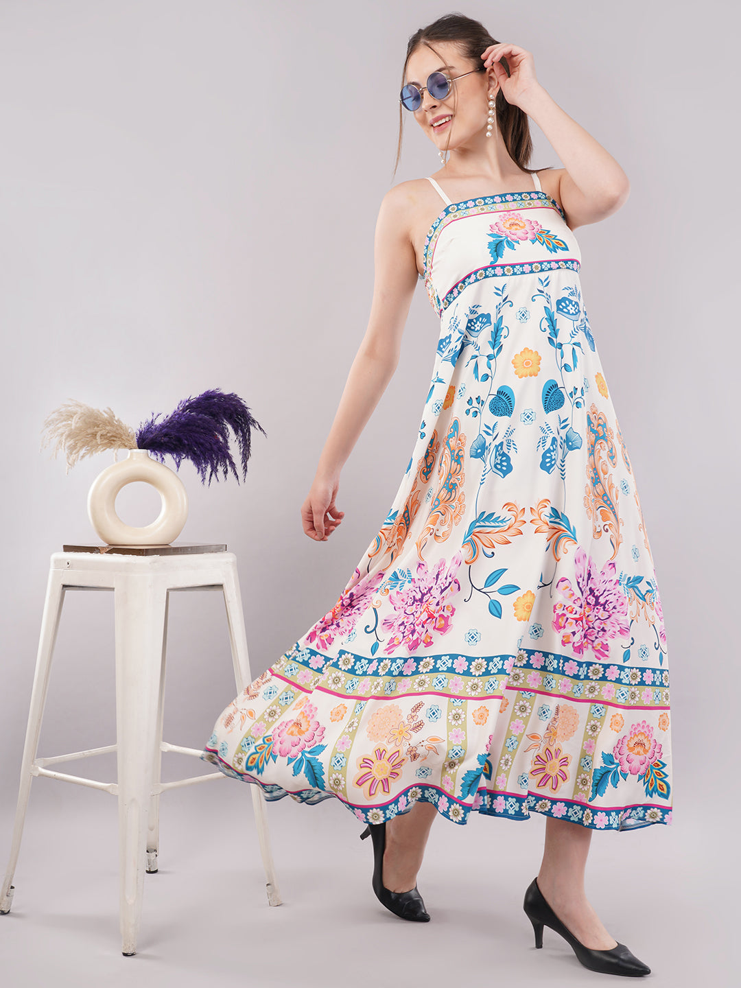 Clobug Women Prined Sleeveless Crepe Midi Dress