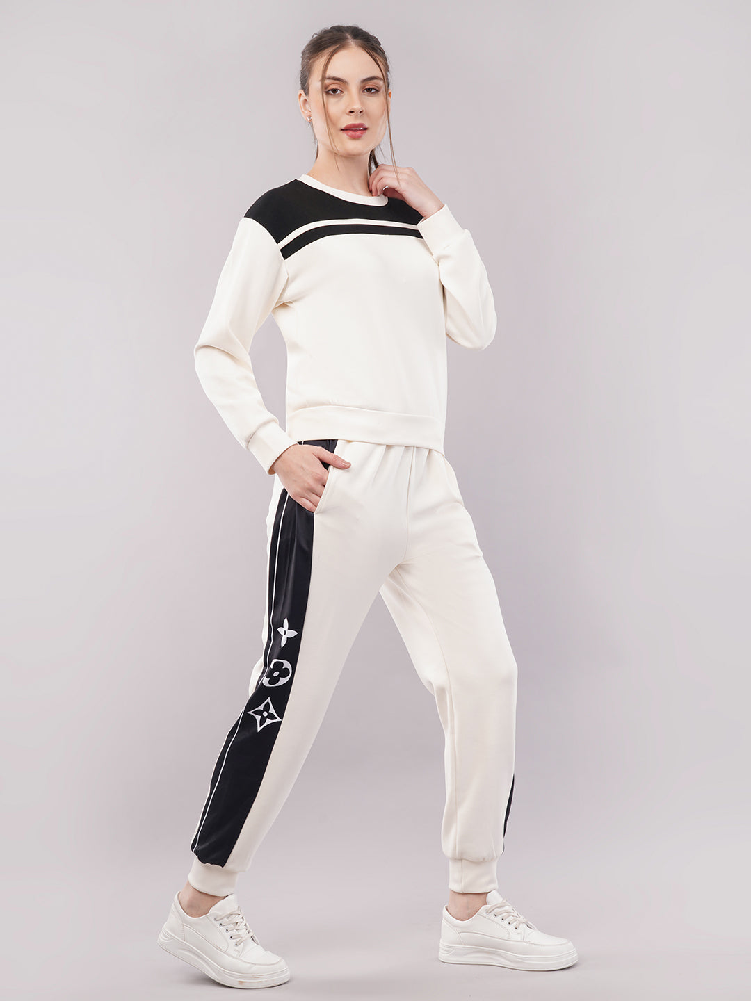 Clobug Women Cotton Blend Sweatshirt With Trackpant Co-ord Set