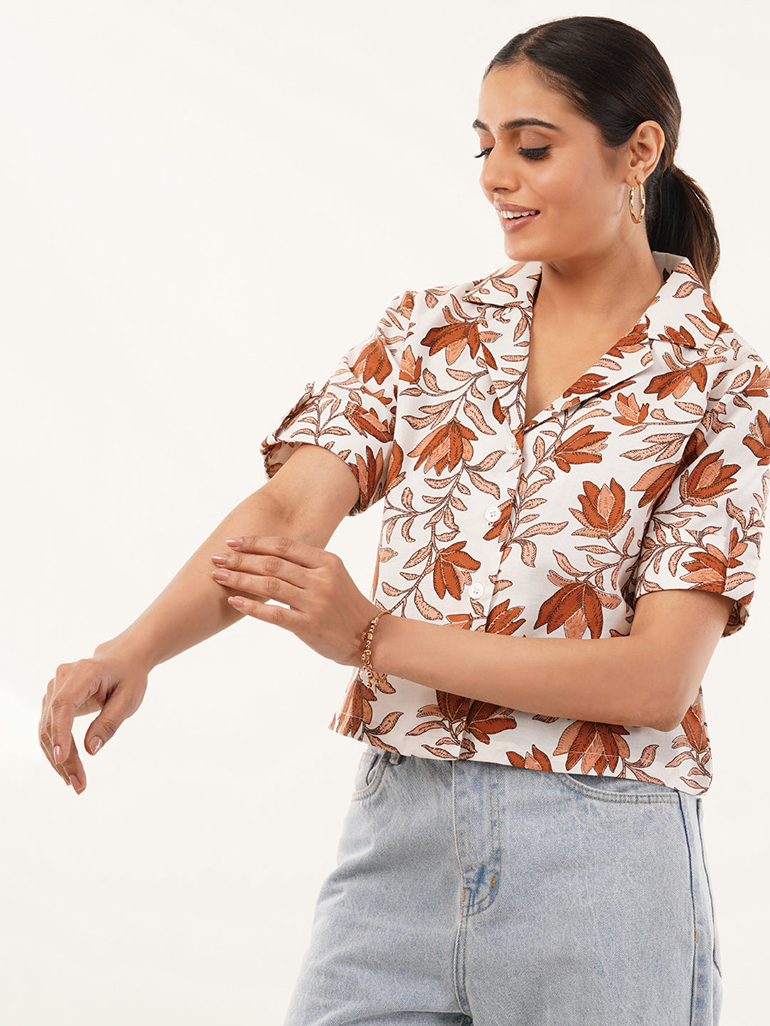 Clobug Women Floral Print Shirt