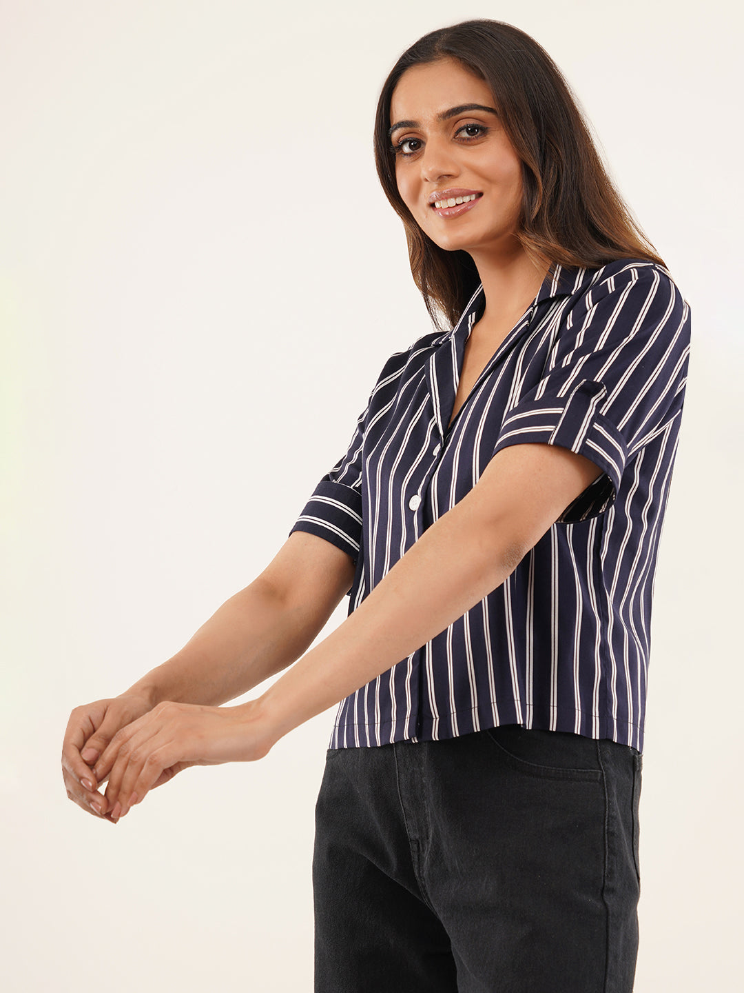 Clobug Women Striped Print Shirt