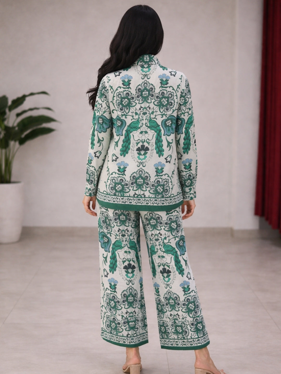 Clobug Women Ethnic Print Collared Button-Down Co-Ord Set