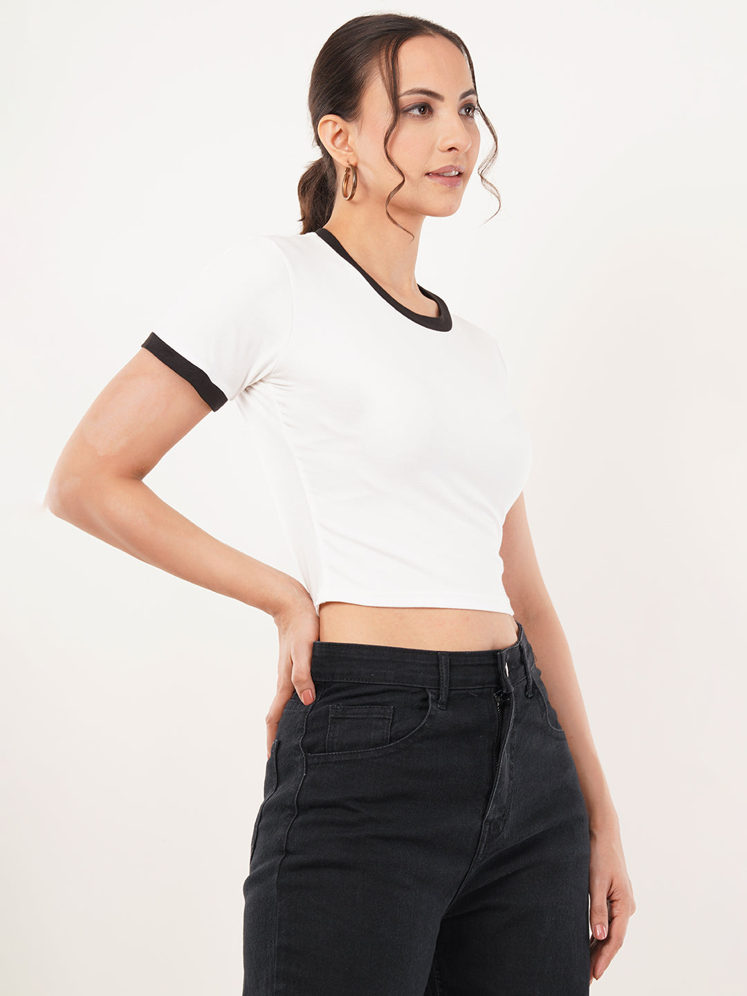 Clobug Women Cotton Blend Round Neck Short Sleeve Crop Top