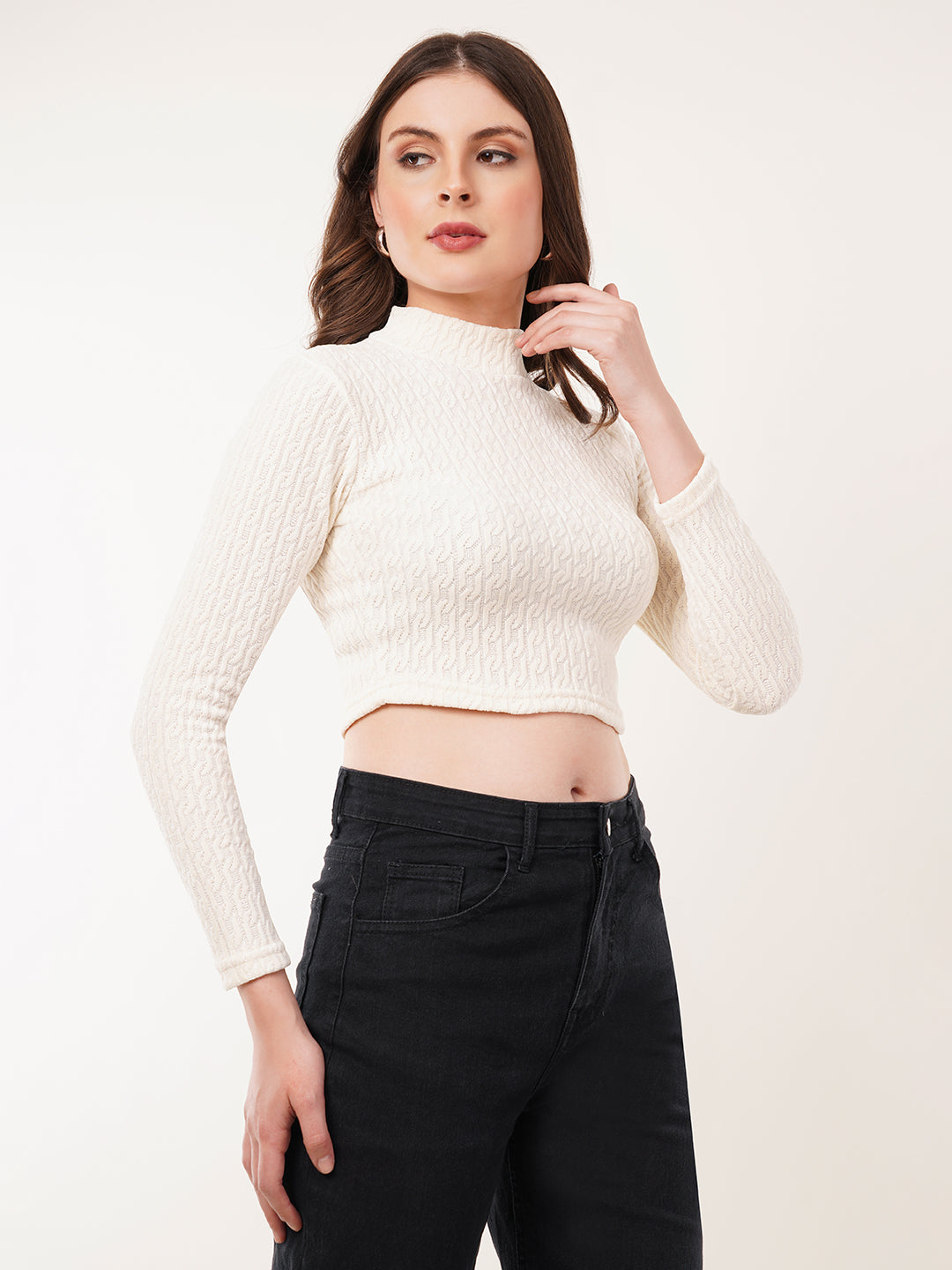 Clobug Women Solid High Neck Full Sleeve Velvet Top