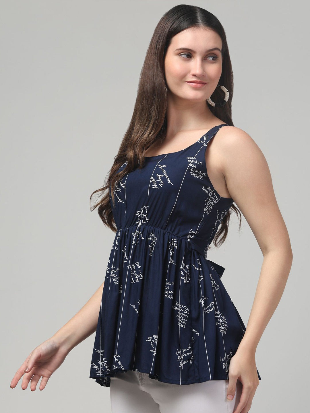 Clobug Women Blue Typography Tunic Top