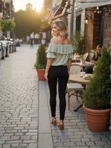 Clobug Women’s Off-Shoulder Ruffle Top