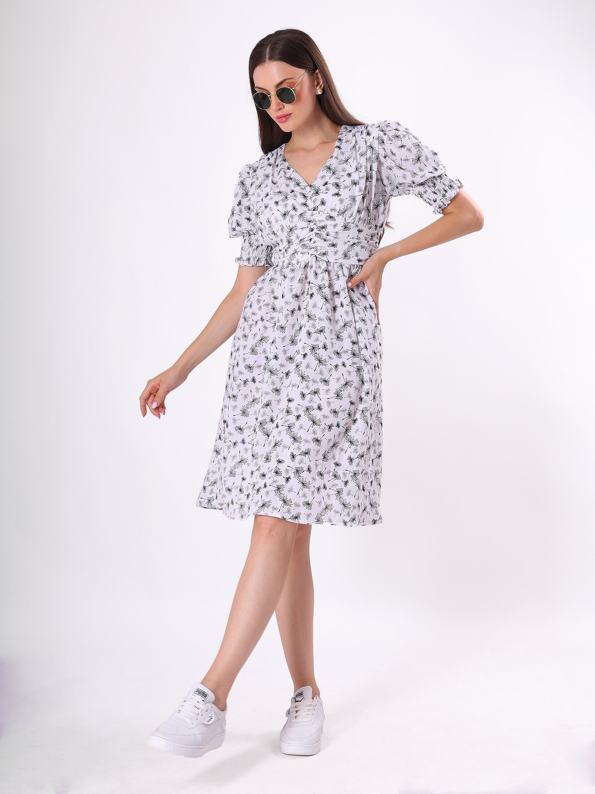 Floral Print Puff Sleeve V Neck Midi Dress