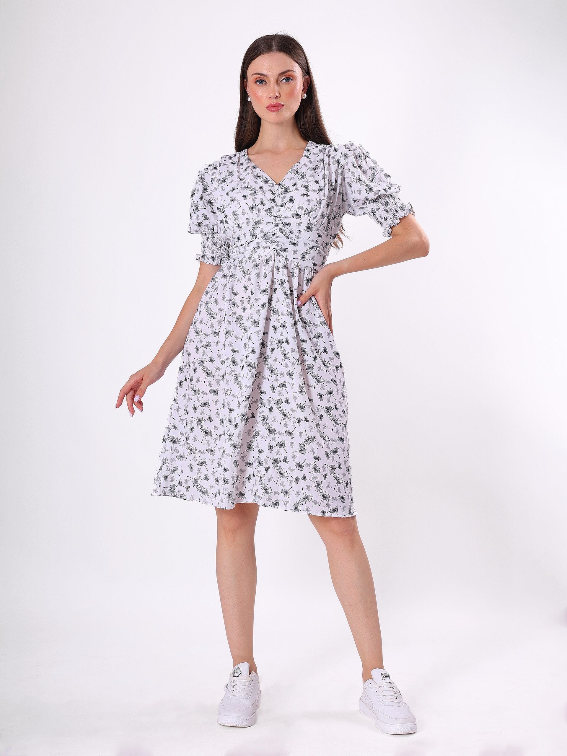 Floral Print Puff Sleeve V Neck Midi Dress