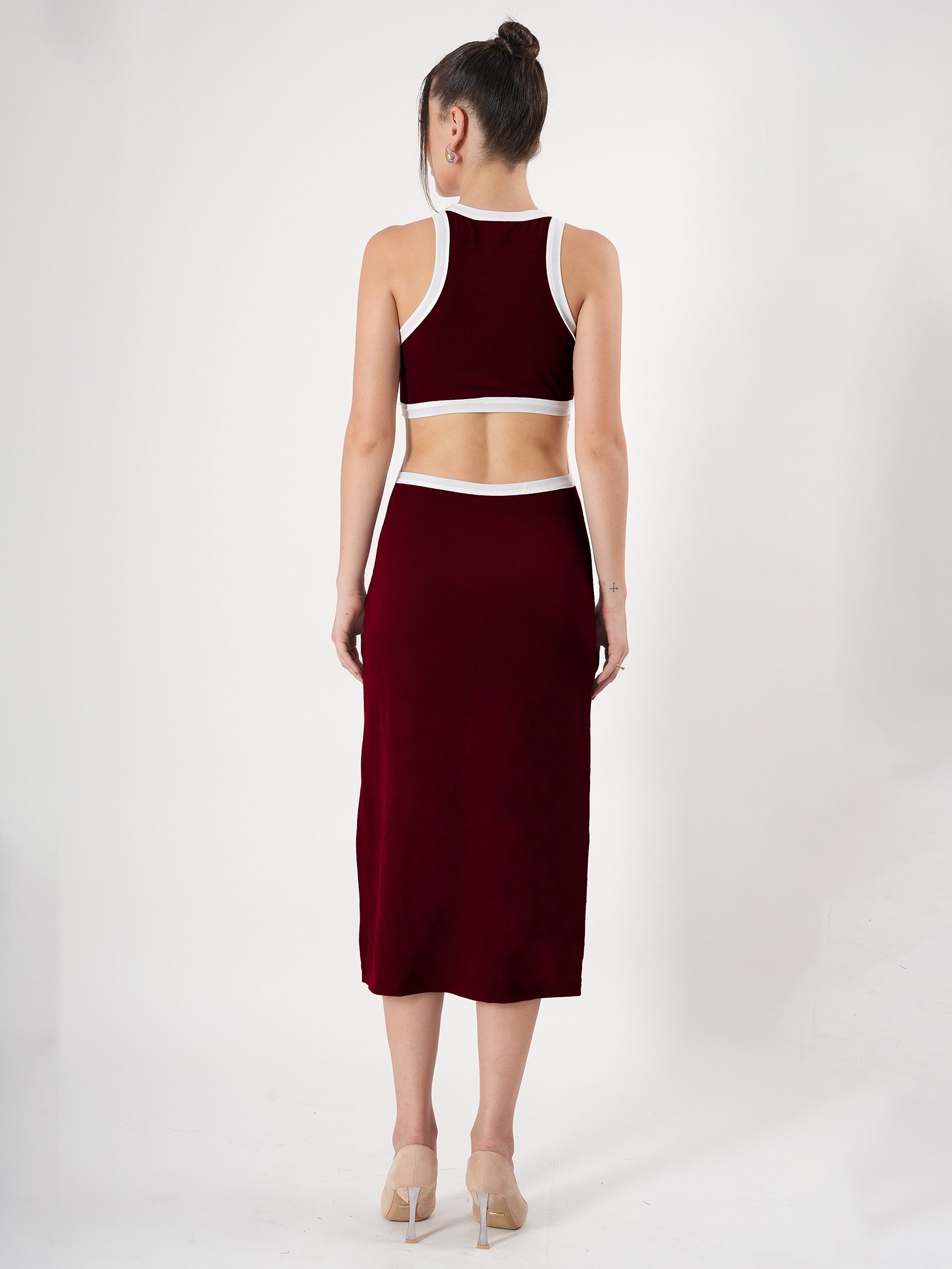 #color_maroon