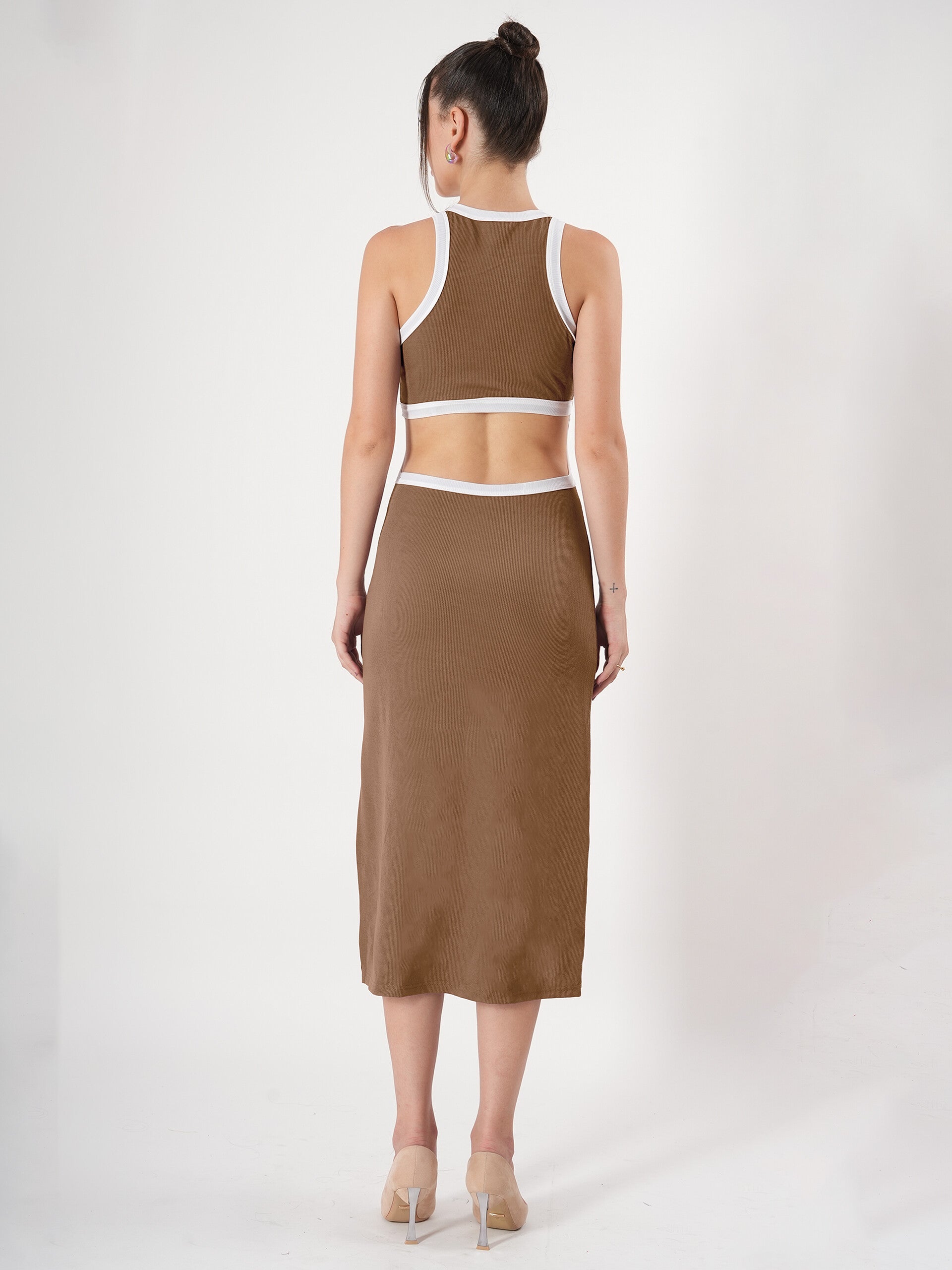 #color_brown
