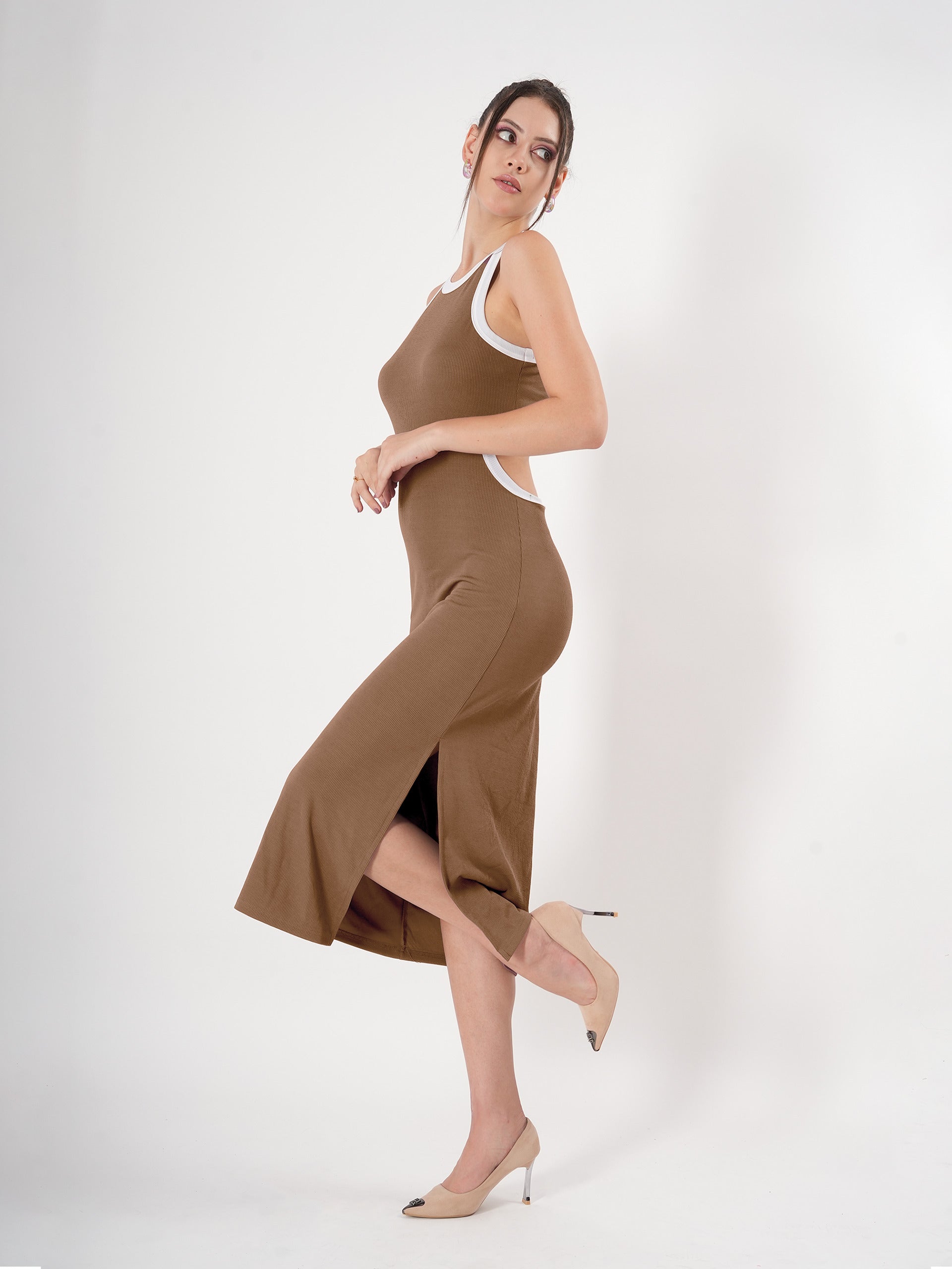 #color_brown