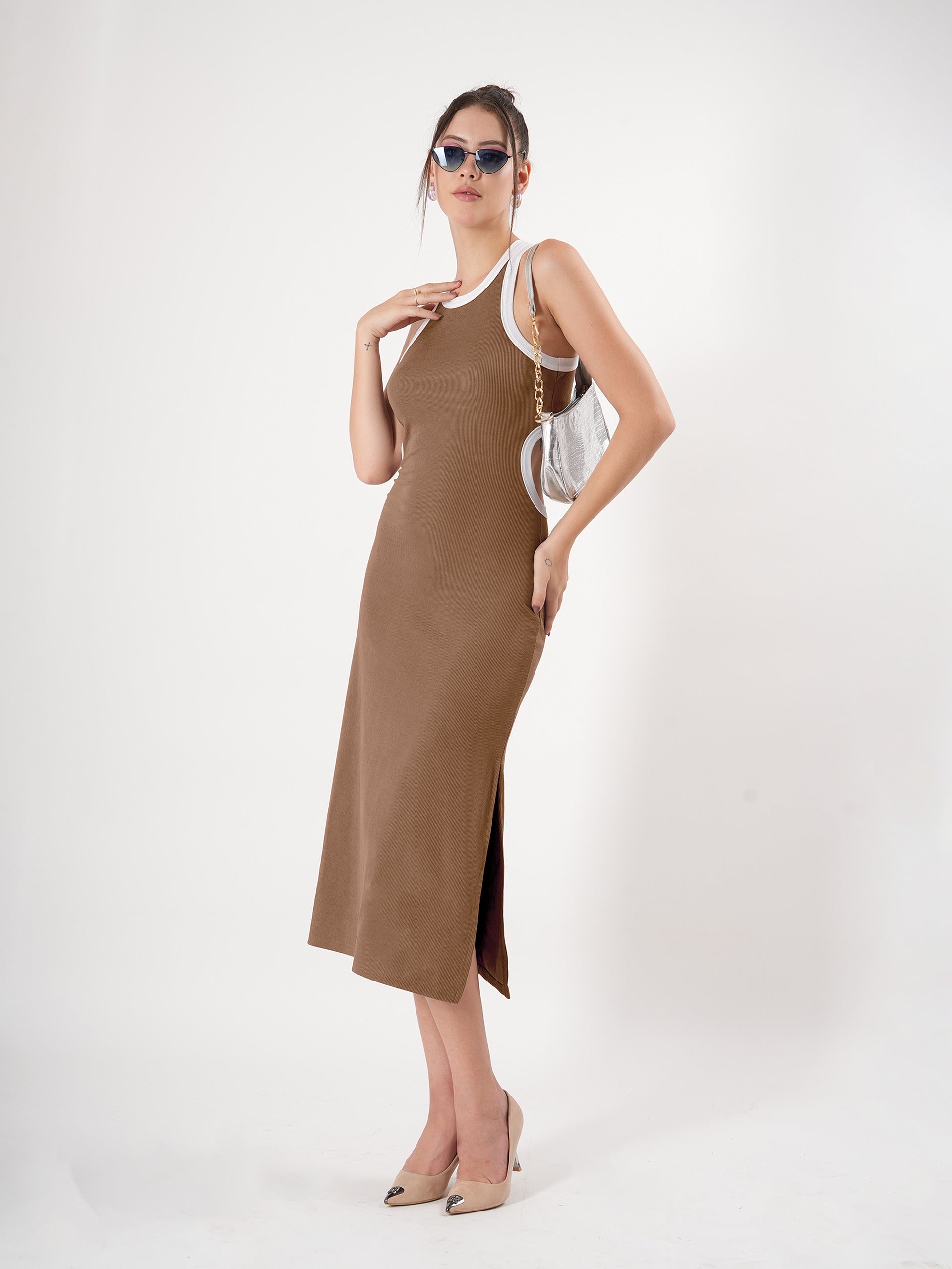 #color_brown 